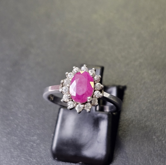 Authentic Montepuez Ruby & White Zircon Ring Platinum over 925 Sz 6! ❤️ - Picture 10 of 13